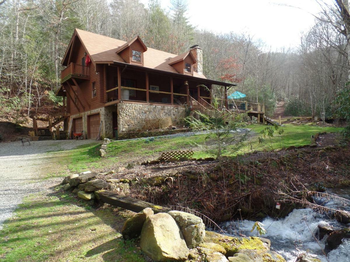 Creekside Paradise Bed And Breakfast Robbinsville Exterior photo